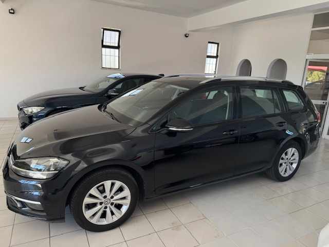 volkswagen-golf-1-6-tdi-bluemotion-2019-diesel-1598cc
