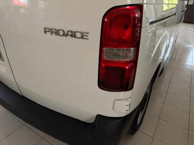 toyota-proace-1-6d-4d-l1-2018-diesel-1560cc