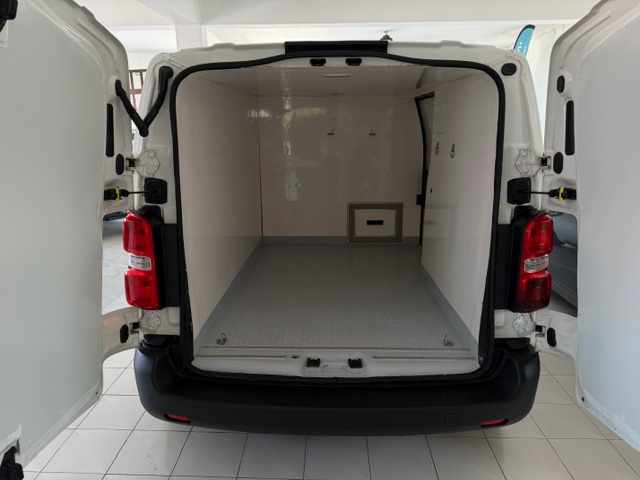 toyota-proace-1-6d-4d-l1-2018-diesel-1560cc