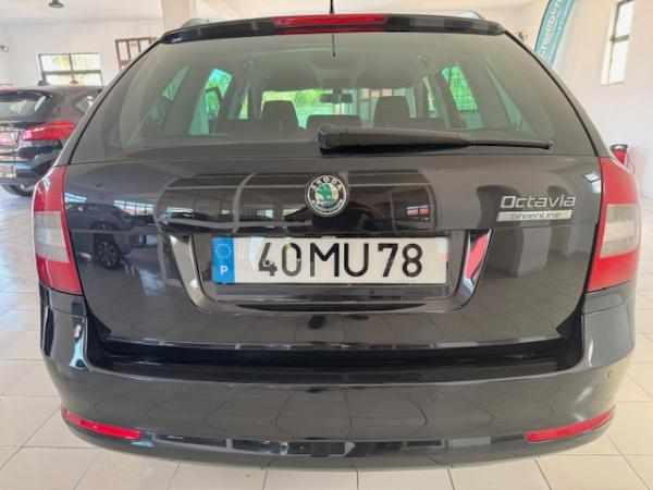 skoda-octavia-1-6-tdi-2012-diesel-1598cc