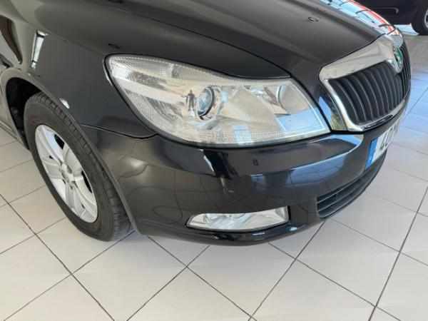 skoda-octavia-1-6-tdi-2012-diesel-1598cc