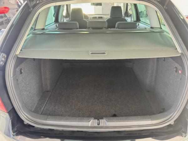 skoda-octavia-1-6-tdi-2012-diesel-1598cc