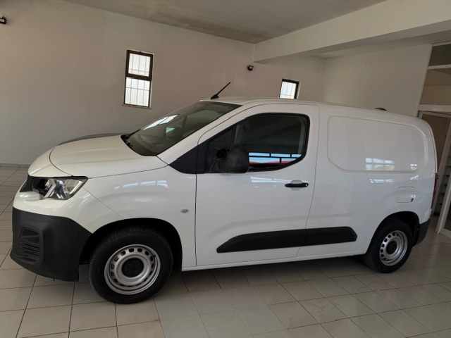 peugeot-partner-1-6-bluehdi-2019-diesel-1560cc