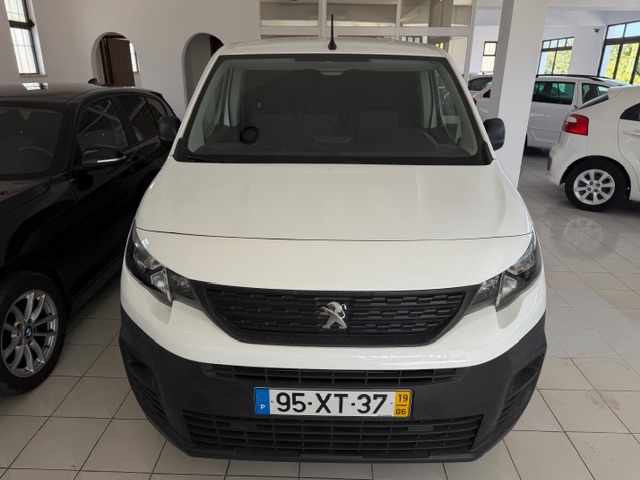 peugeot-partner-1-6-bluehdi-2019-diesel-1560cc