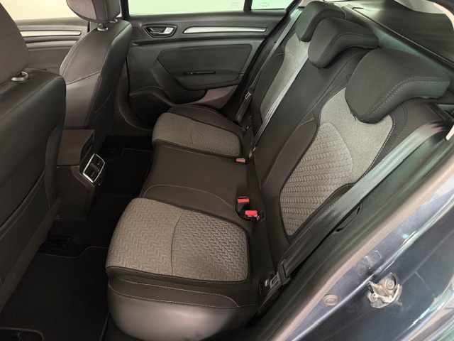 renault-megane-1-5-blue-dci-2021-diesel-1461cc