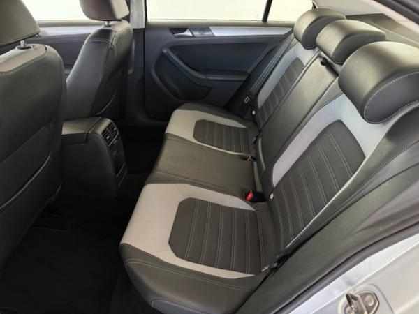 volkswagen-jetta-1-6-tdi-2011-diesel-1598cc
