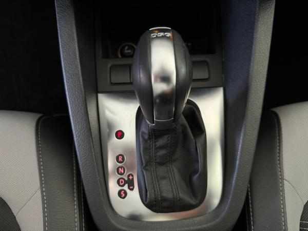 volkswagen-jetta-1-6-tdi-2011-diesel-1598cc