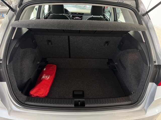 seat-arona-1-0-tsi-2019-gasolina-999cc