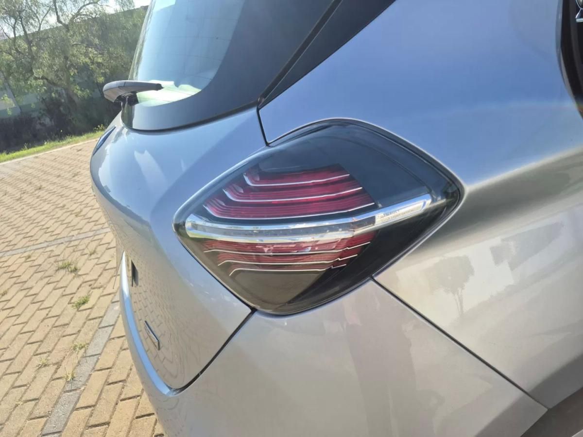 renault-zoe-2020-eletrico-0cc