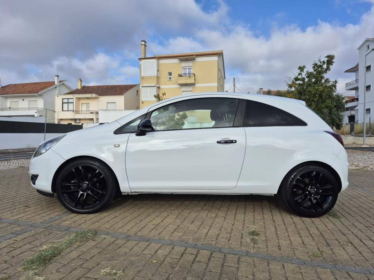 opel-corsa-2011-diesel-1248cc