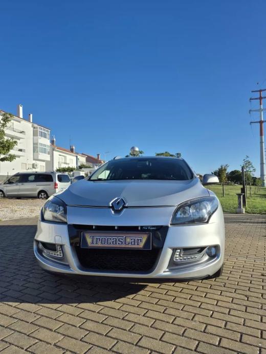 renault-megane-sport-tourer-2013-diesel-1461cc