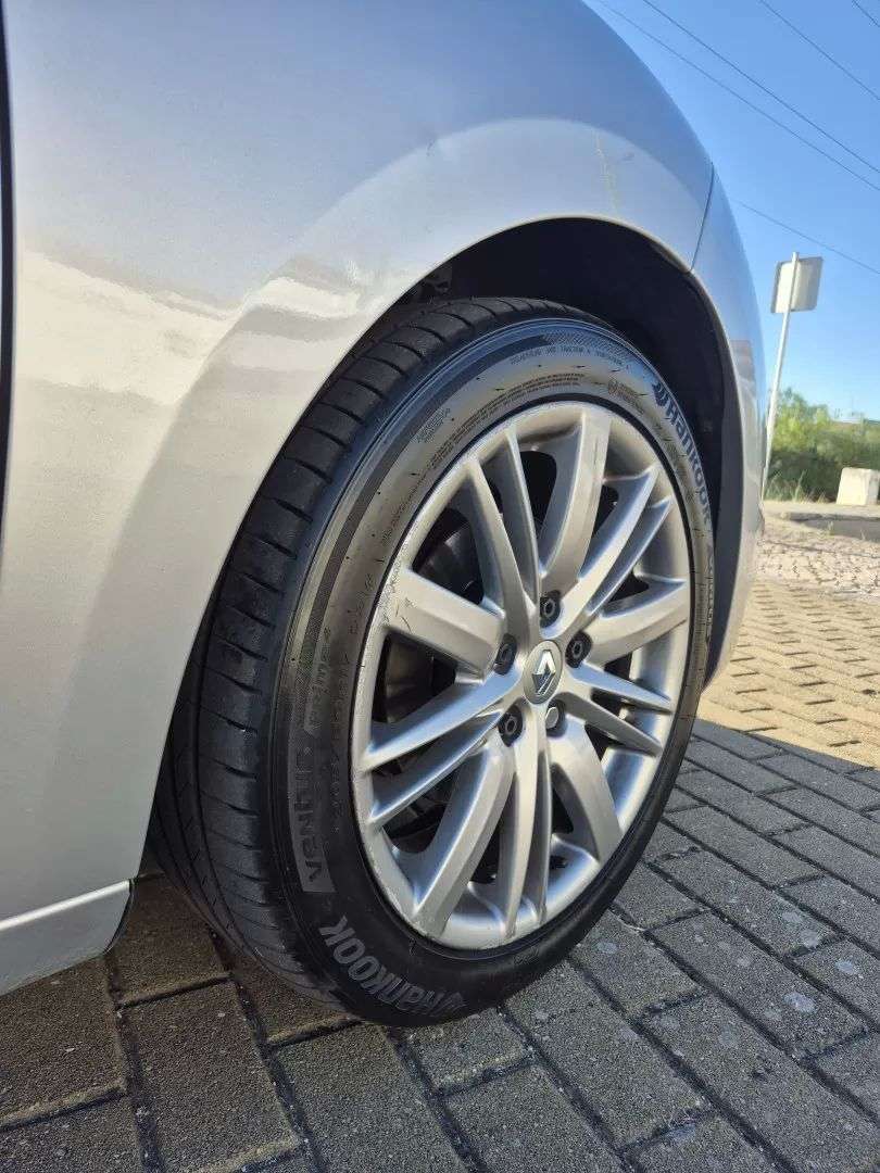 renault-megane-sport-tourer-2013-diesel-1461cc