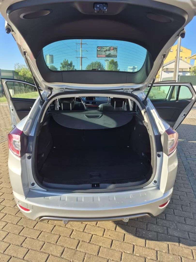 renault-megane-sport-tourer-2013-diesel-1461cc
