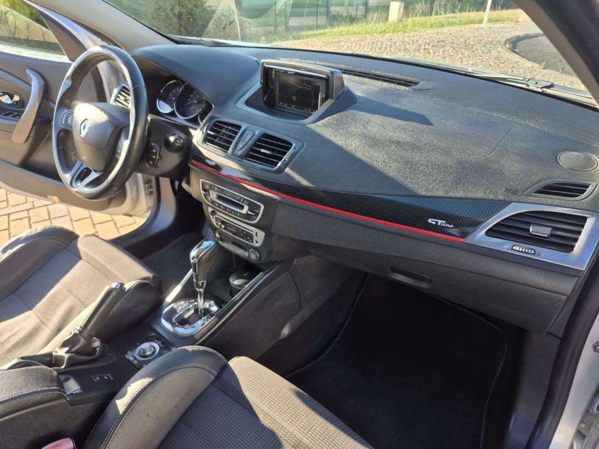 renault-megane-sport-tourer-2013-diesel-1461cc