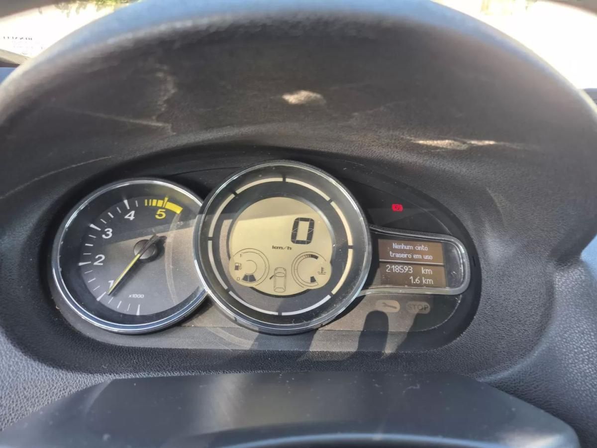 renault-megane-sport-tourer-2014-diesel-1461cc