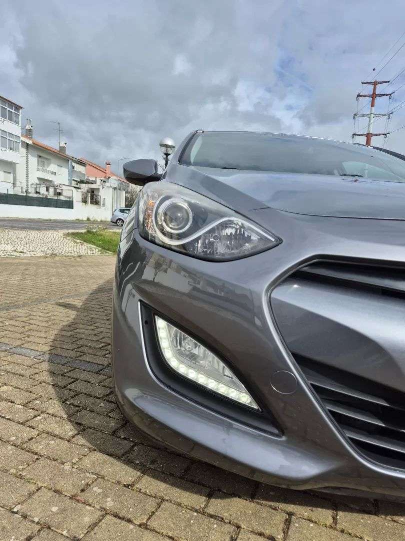 hyundai-i30-sw-2013-diesel-1396cc