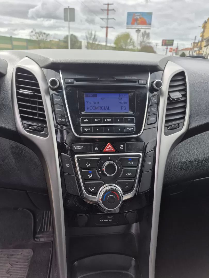 hyundai-i30-sw-2013-diesel-1396cc
