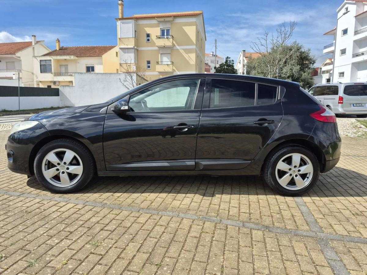renault-megane-2010-diesel-1461cc