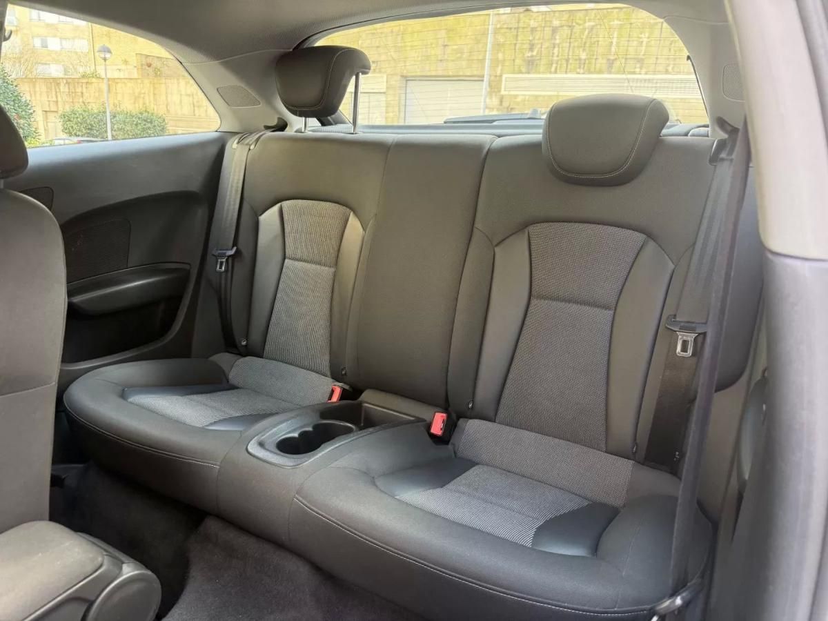 audi-a1-2011-diesel-1598cc