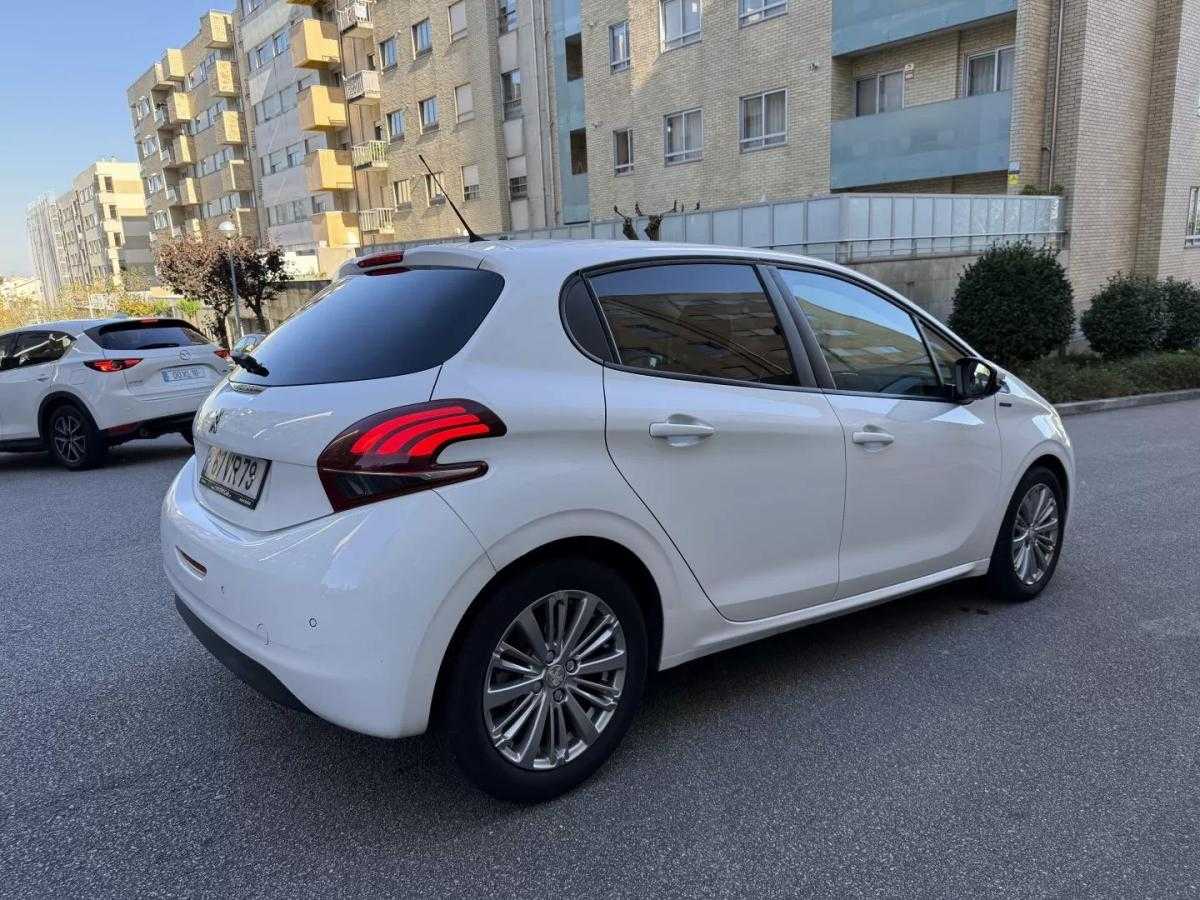 peugeot-208-2018-diesel-1499cc