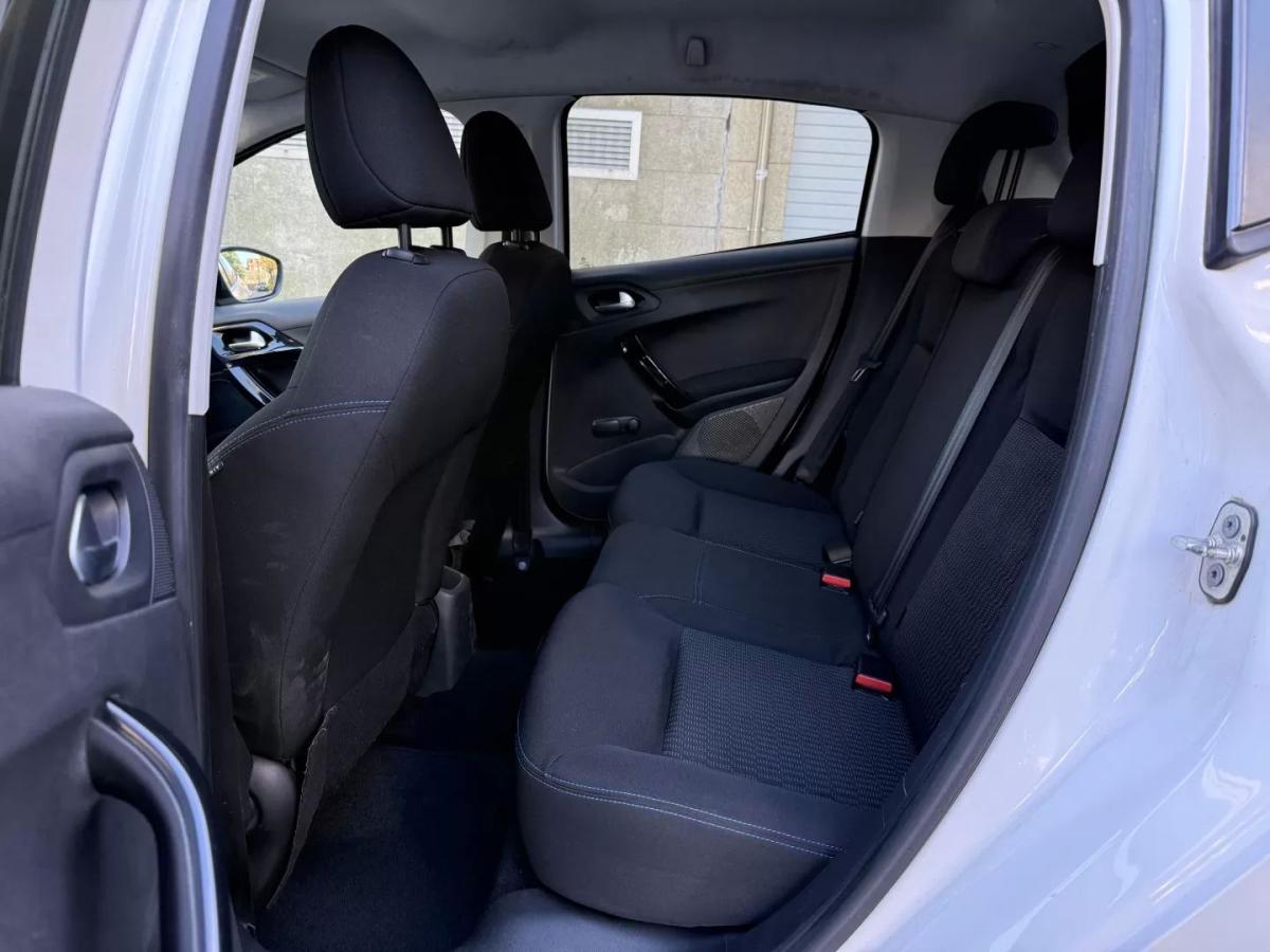peugeot-208-2018-diesel-1499cc