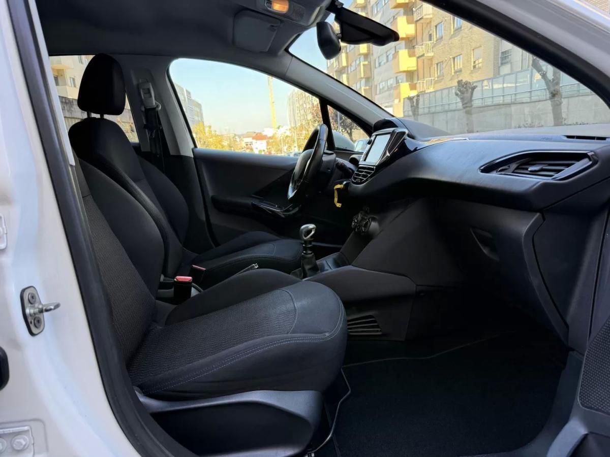 peugeot-208-2018-diesel-1499cc