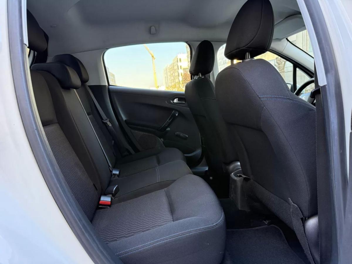peugeot-208-2018-diesel-1499cc