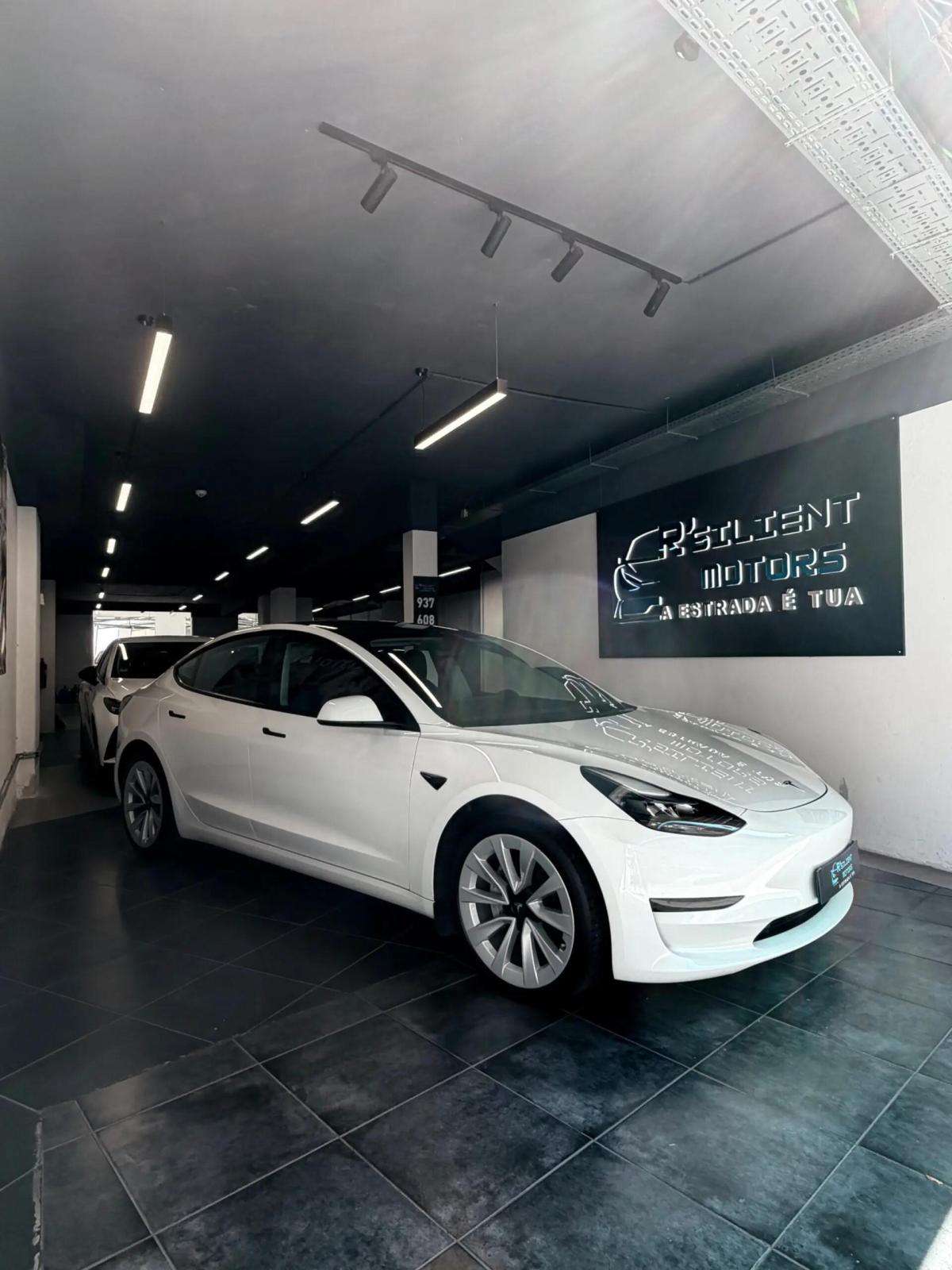 tesla-model-3-2023-eletrico-0cc