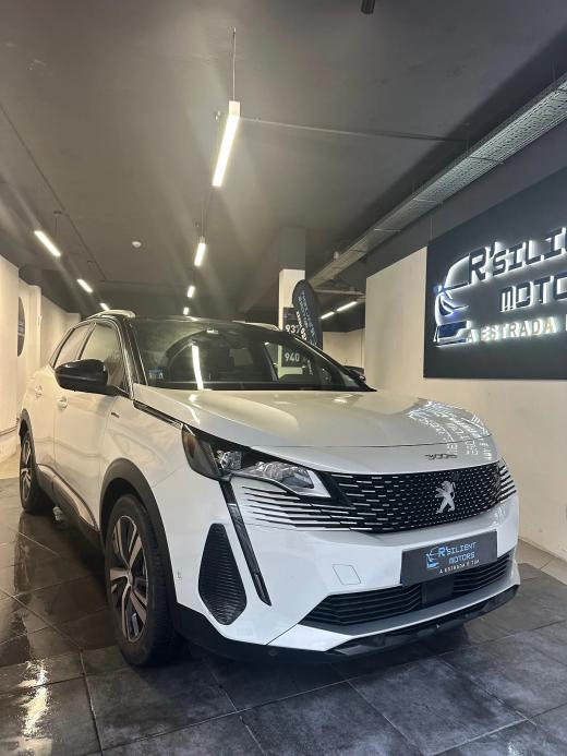 peugeot-3008-2022-hibrido-a-gasolina-1598cc