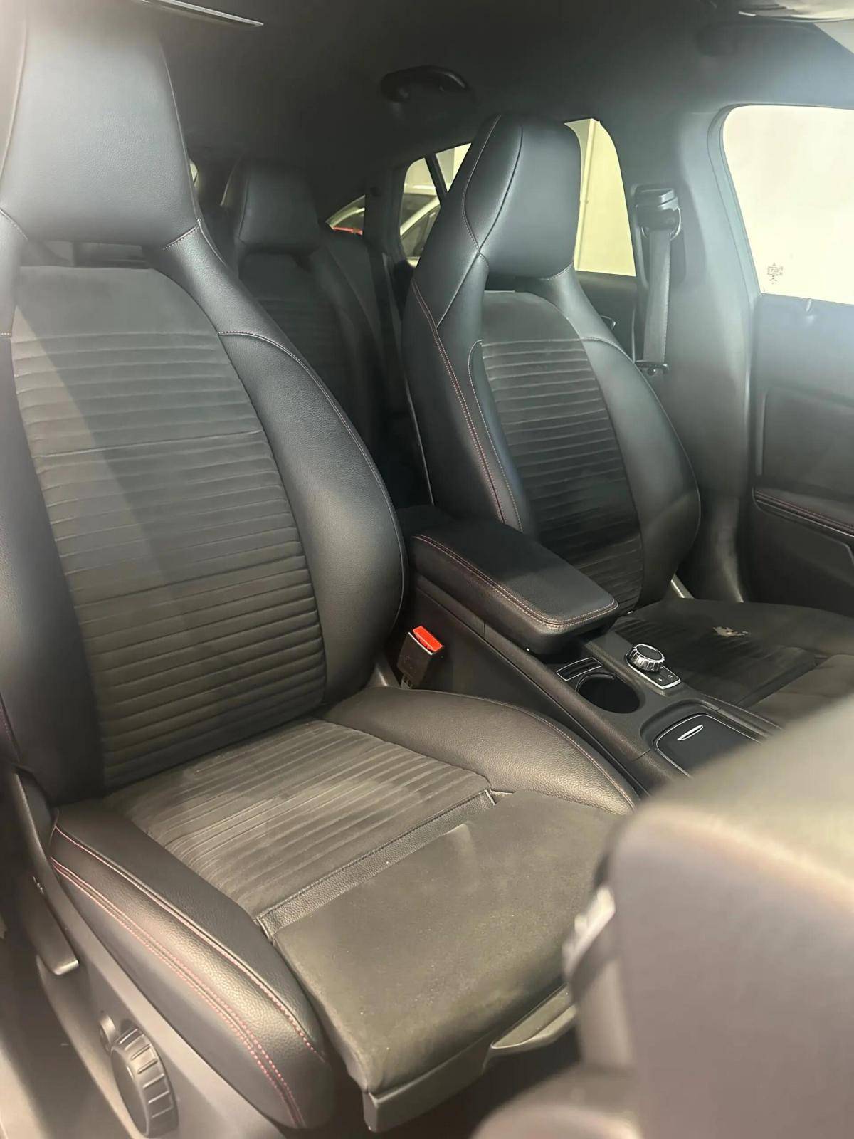 mercedes-benz-cla-180-amg-auto-2017-diesel-1461cc