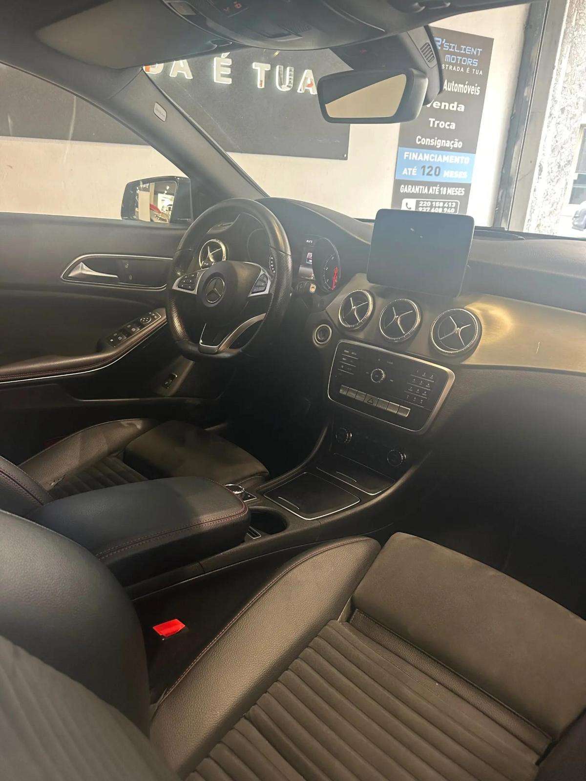 mercedes-benz-cla-180-amg-auto-2017-diesel-1461cc