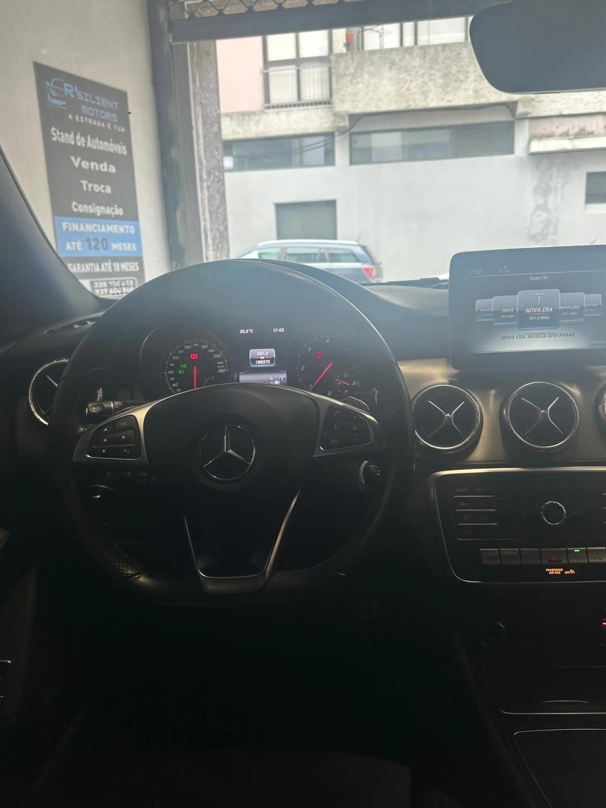 mercedes-benz-cla-180-amg-auto-2017-diesel-1461cc