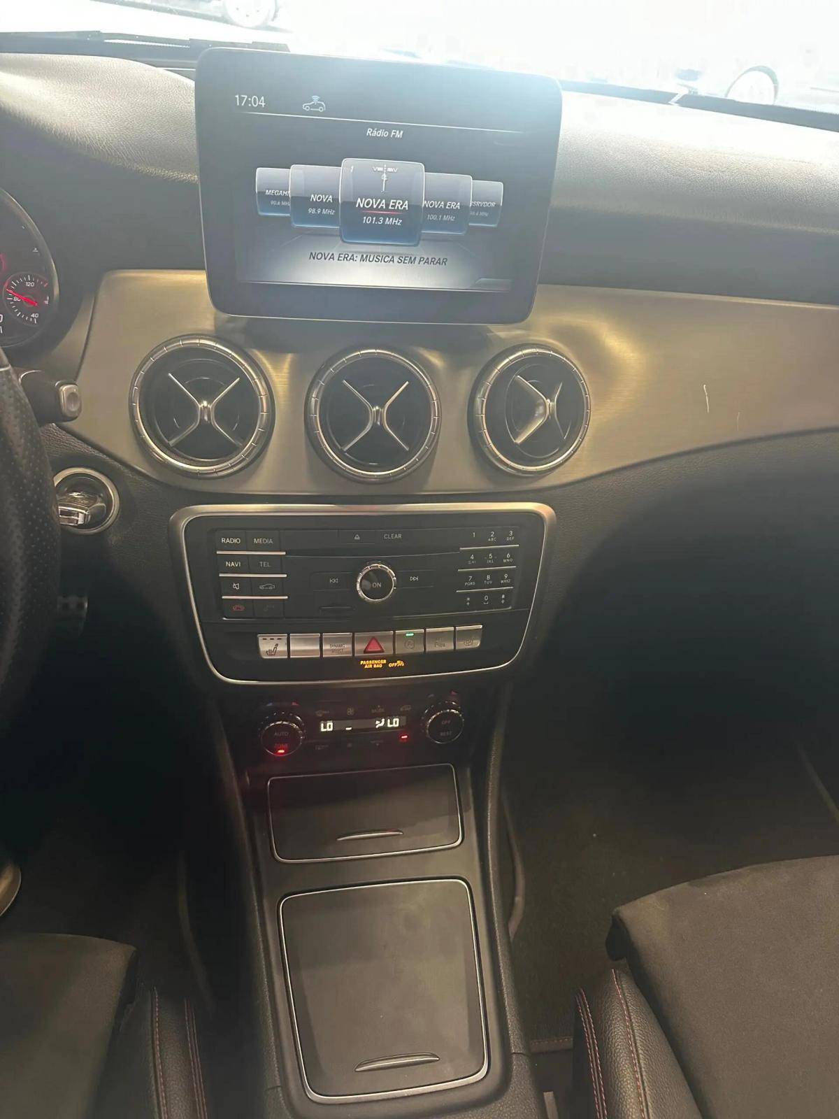 mercedes-benz-cla-180-amg-auto-2017-diesel-1461cc