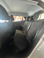 peugeot-2008-2022-gasolina-1199cc