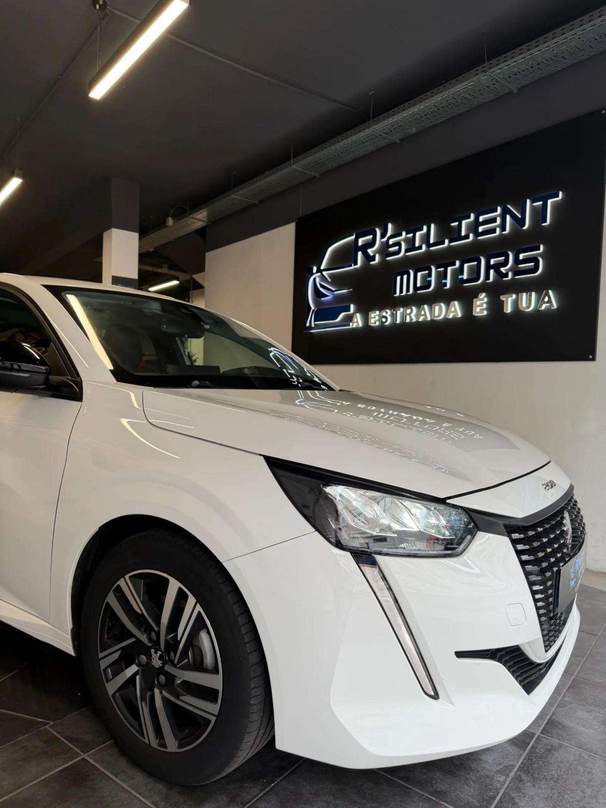peugeot-208-2021-gasolina-1199cc
