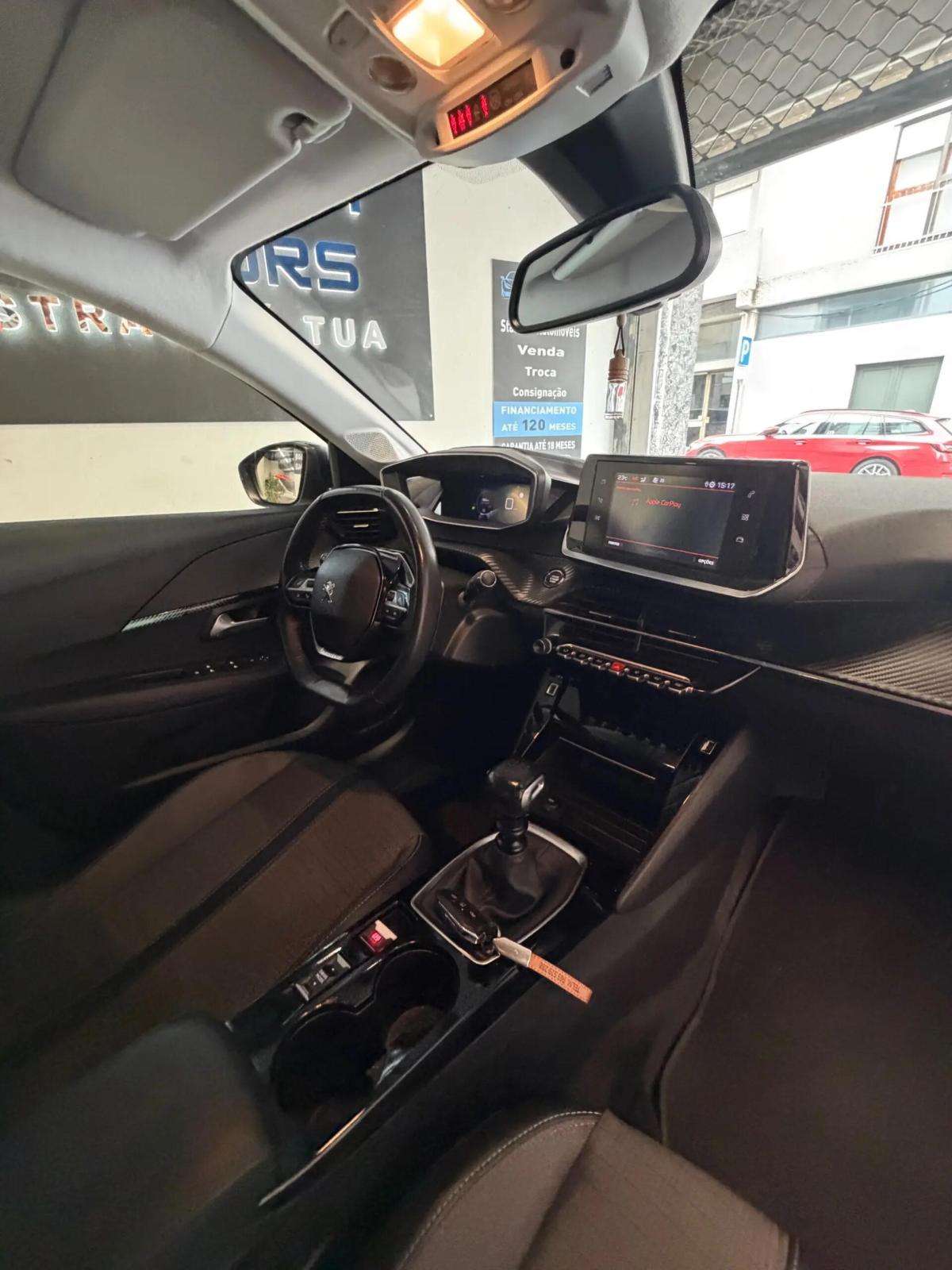 peugeot-208-2021-gasolina-1199cc