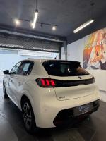 peugeot-208-2021-gasolina-1199cc