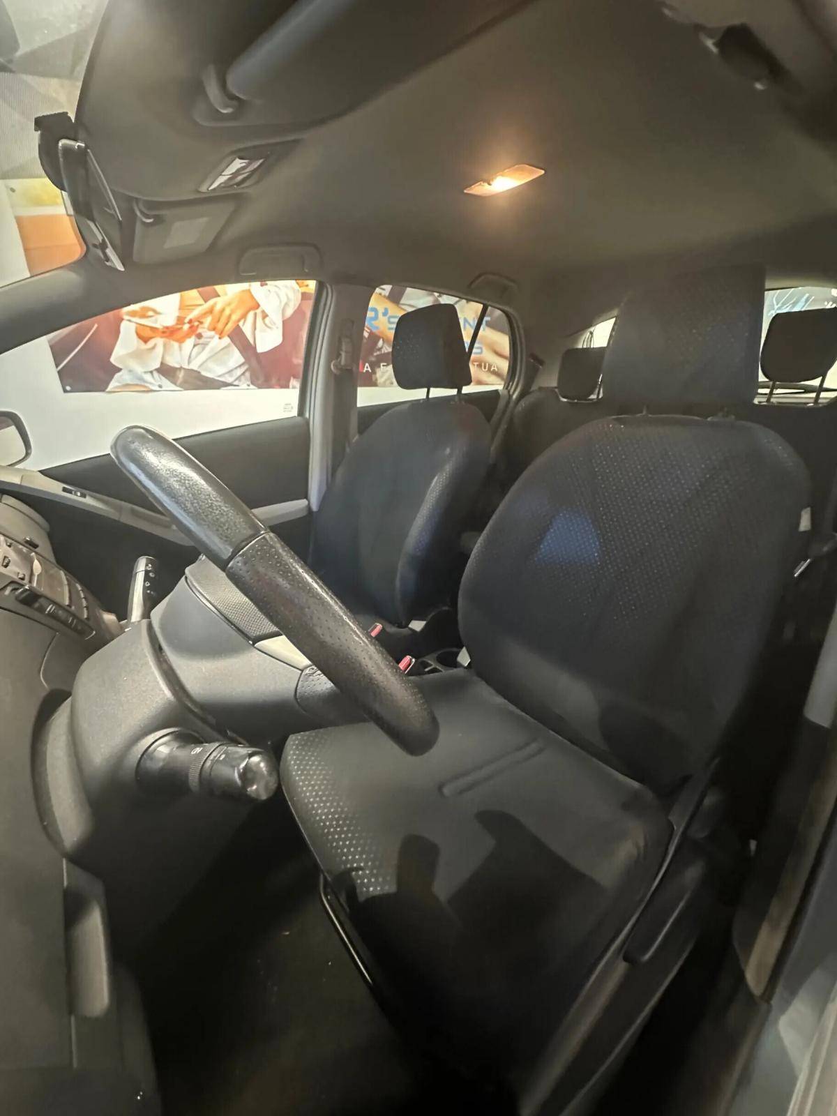 toyota-yaris-2010-diesel-1364cc