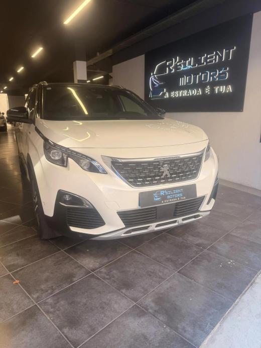 peugeot-5008-2019-diesel-1499cc