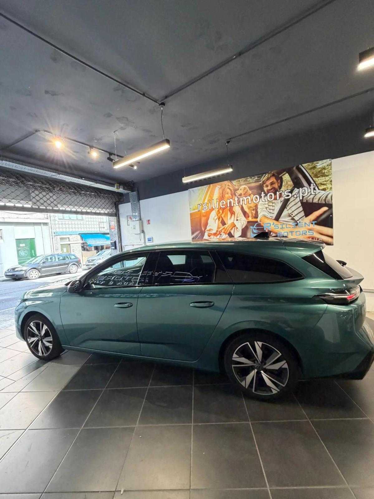 peugeot-308-sw-2022-diesel-1499cc