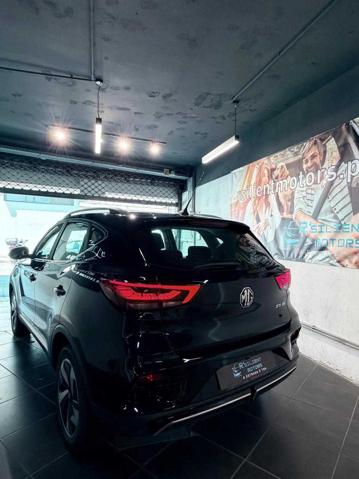 mg-zs-2023-eletrico-0cc