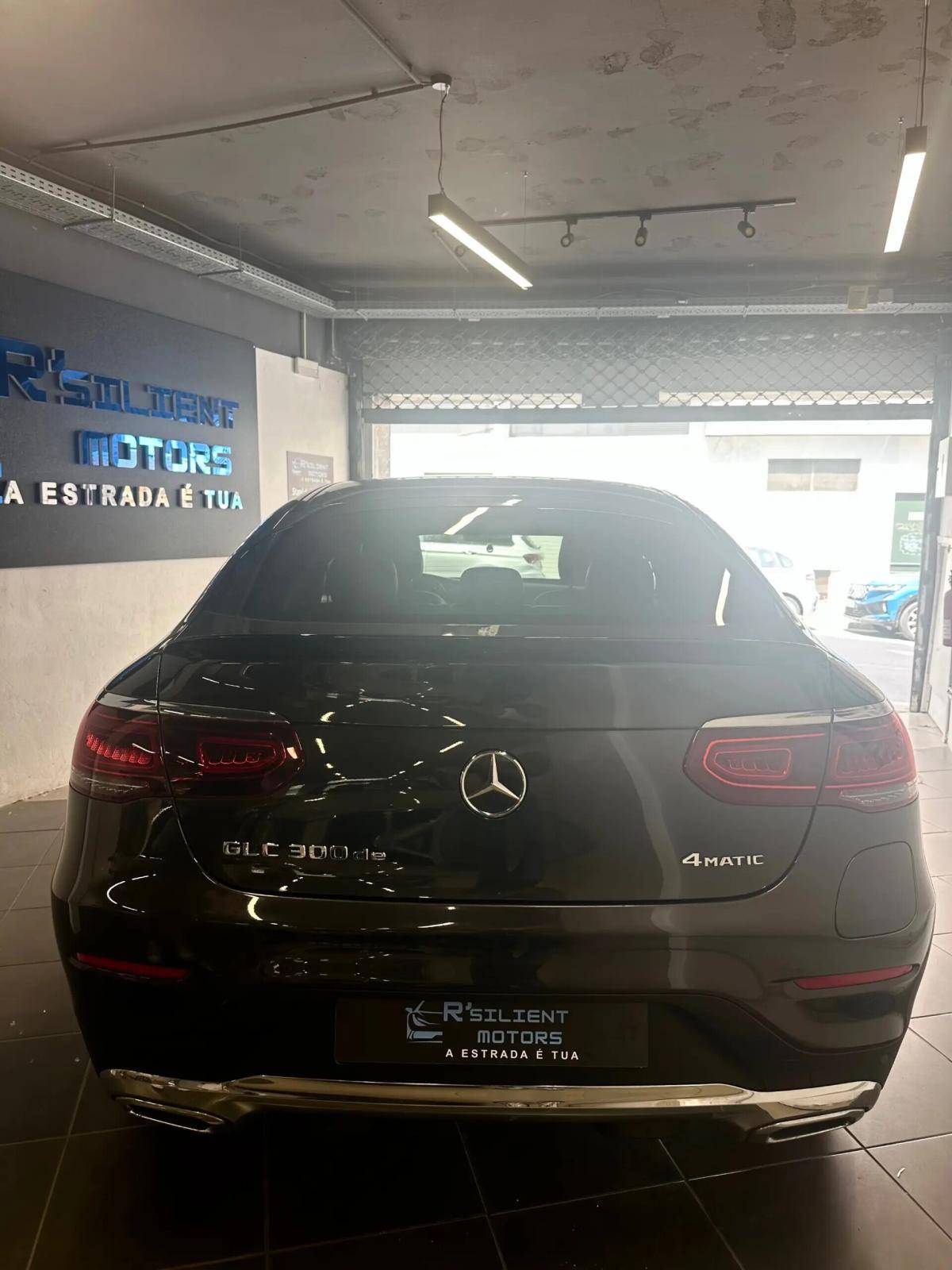 mercedes-benz-glc-300-de-4matic-2022-hibrido-a-diesel-1950cc