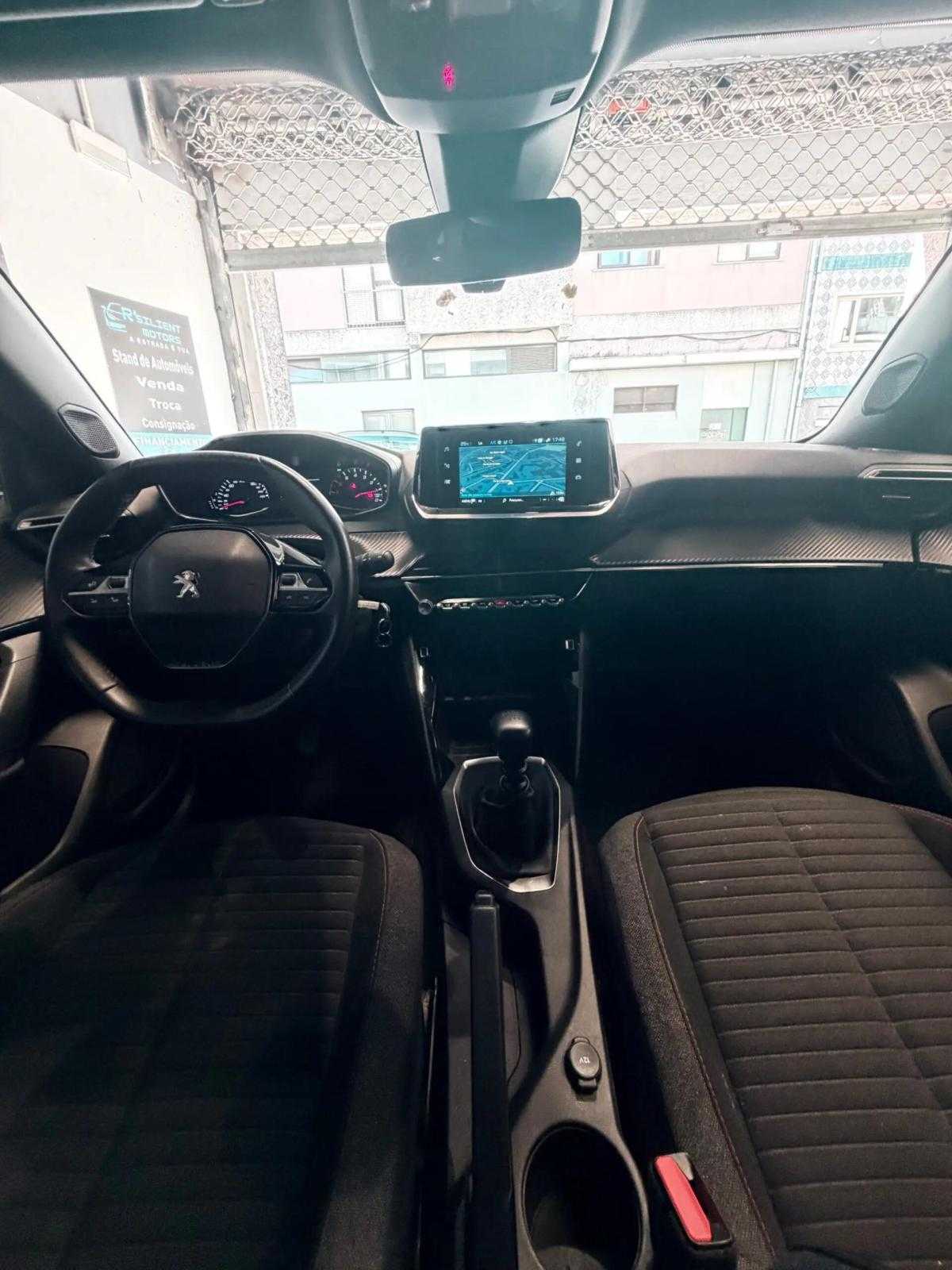 peugeot-2008-2023-gasolina-1199cc