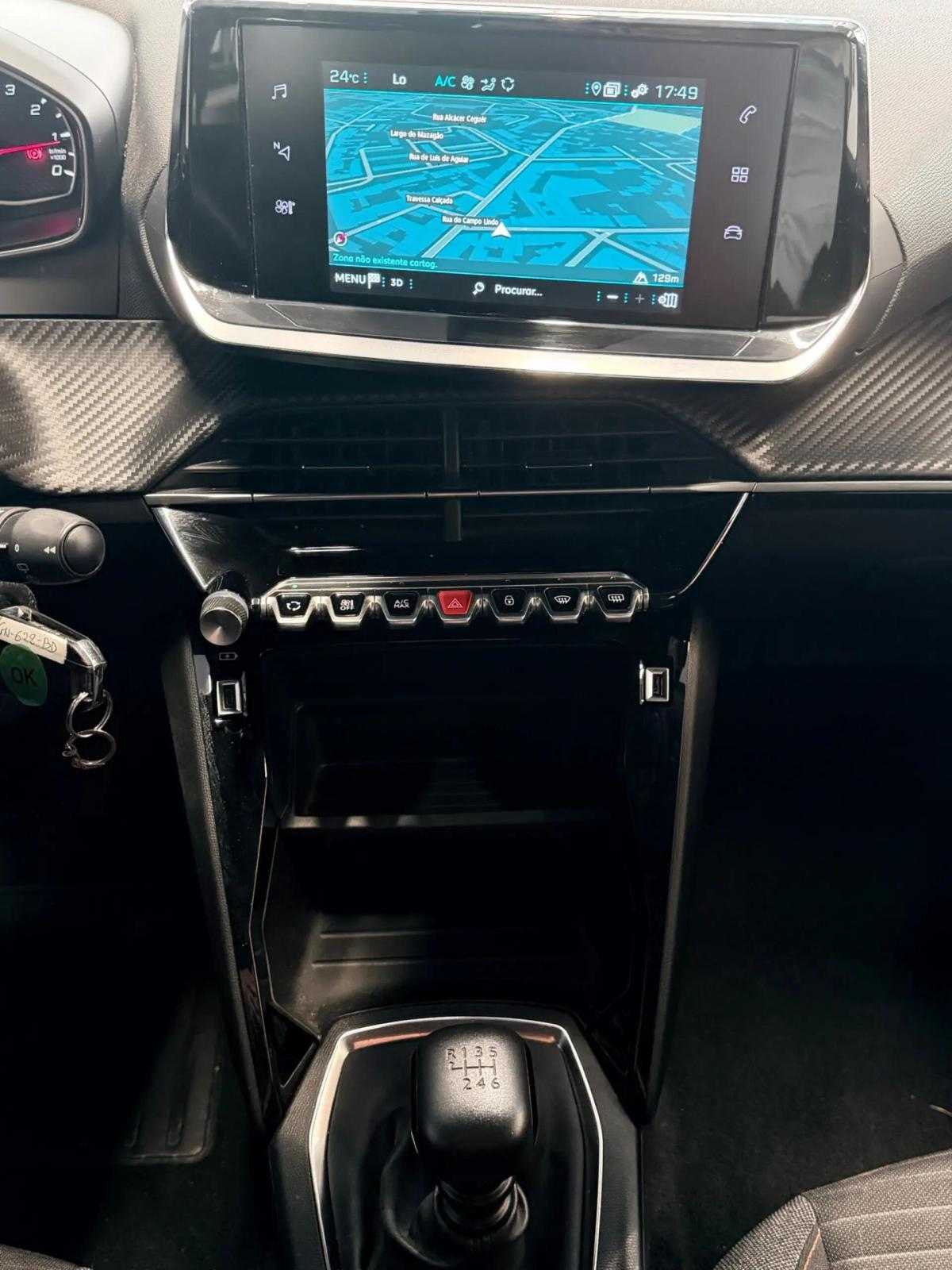 peugeot-2008-2023-gasolina-1199cc