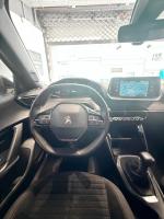 peugeot-2008-2023-gasolina-1199cc