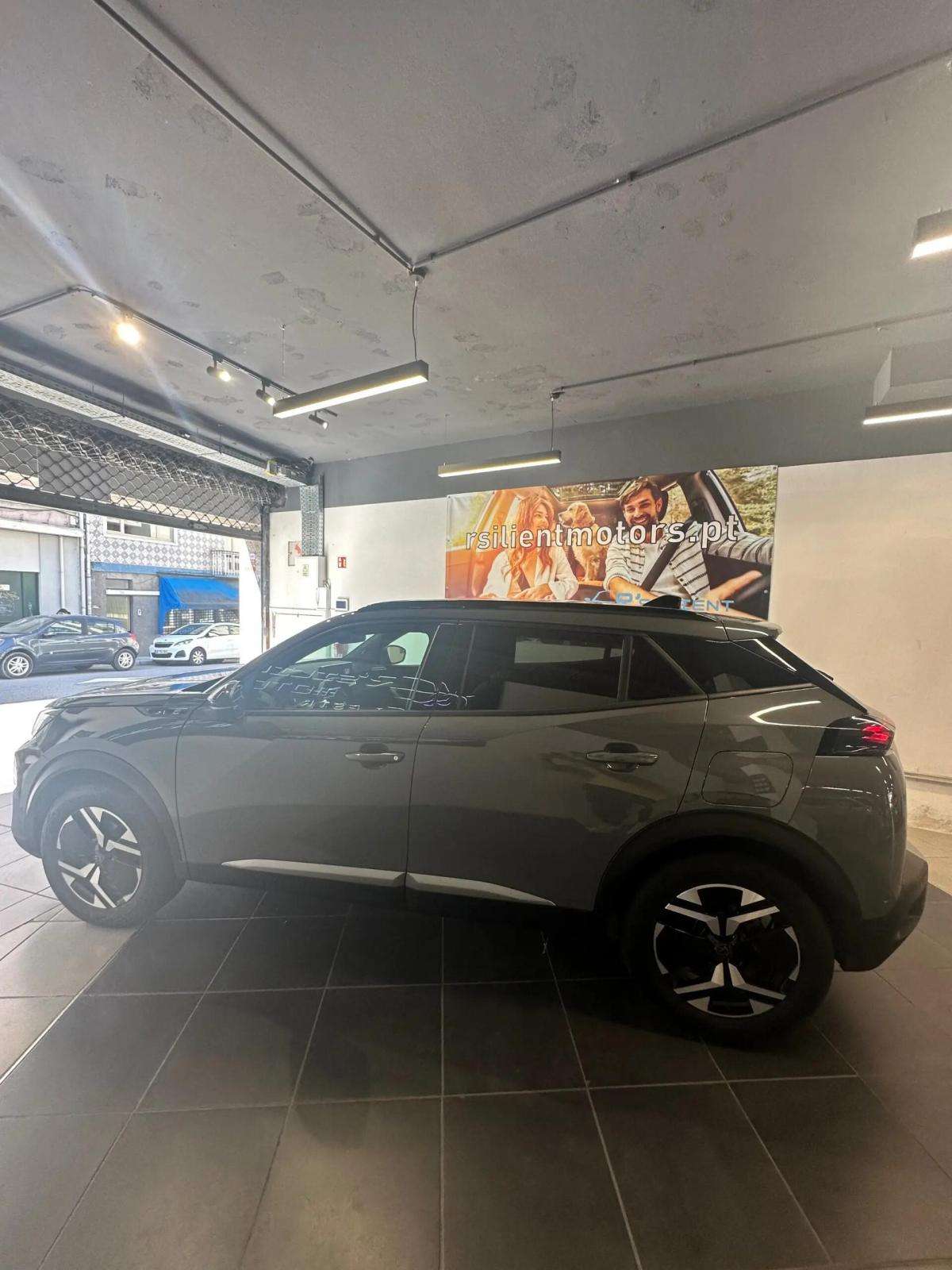 peugeot-e-2008-2025-eletrico-0cc