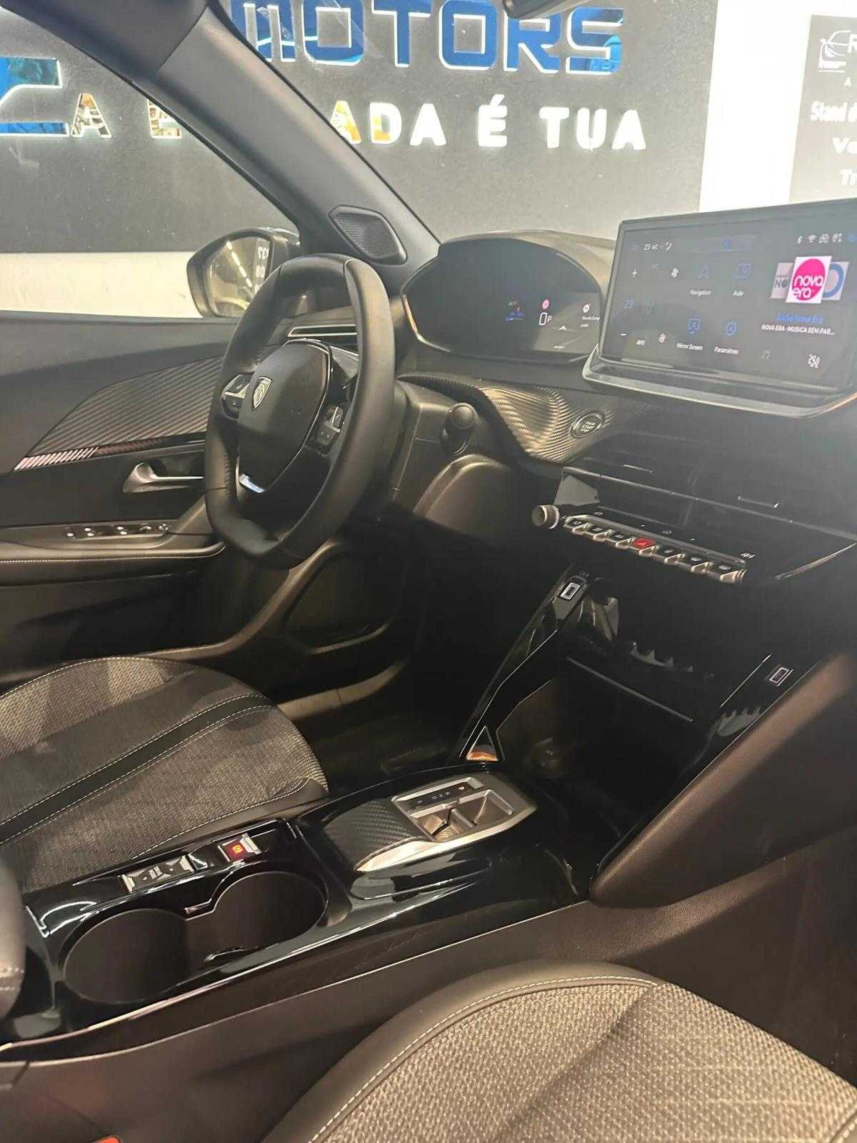 peugeot-e-2008-2025-eletrico-0cc