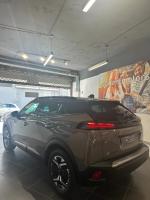 peugeot-e-2008-2025-eletrico-0cc