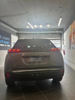 peugeot-e-2008-2025-eletrico-0cc