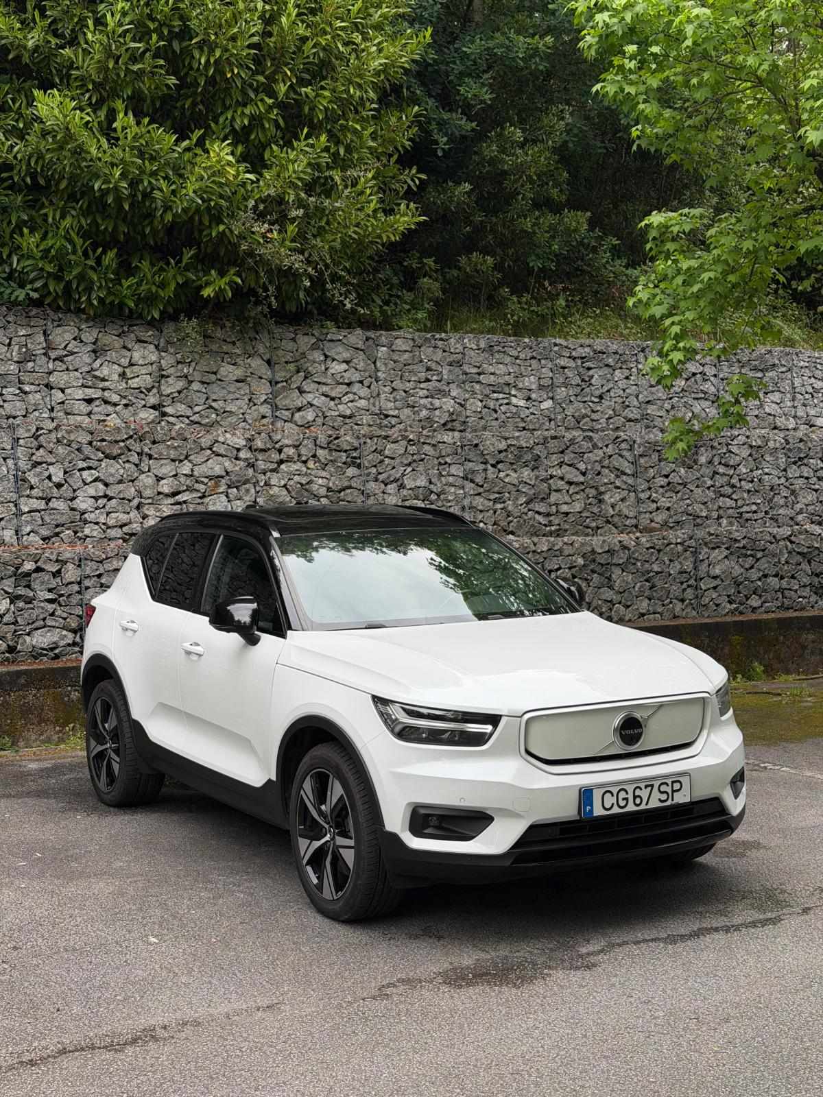 volvo-xc40-p8-recharge-awd-2020-eletrico